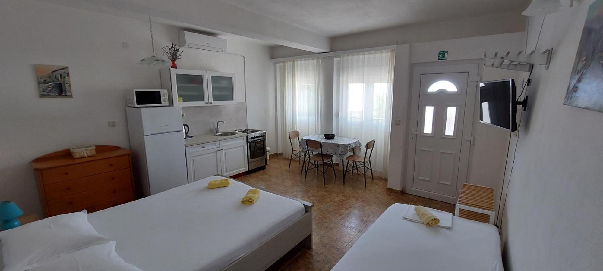 אומיס Apartments Dana חדר תמונה